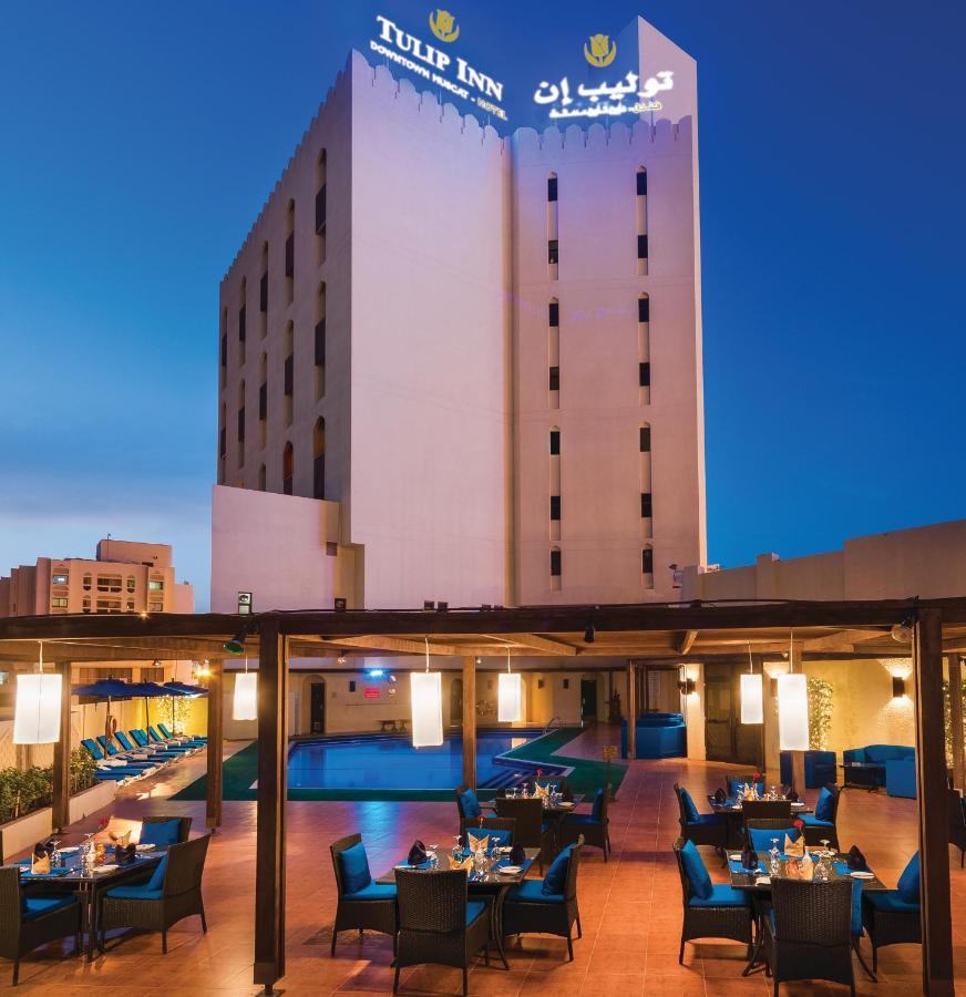 Tulip Inn Downtown מוסקט מראה חיצוני תמונה